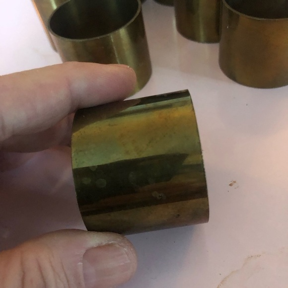 7 Vintage Brass Napkin Rings. Keep it simple and classy or decorate with napkins - Picture 2 of 7